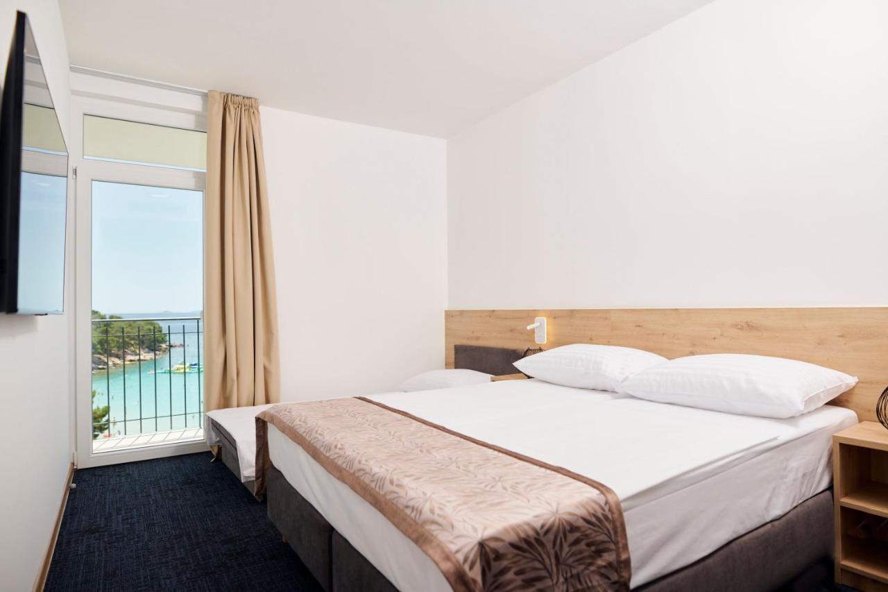 Colentum Resort Murter Eksteriør billede