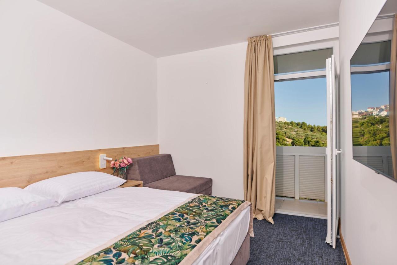 Colentum Resort Murter Eksteriør billede